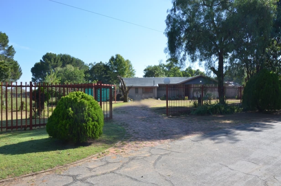 3 Bedroom Property for Sale in Welkom Free State